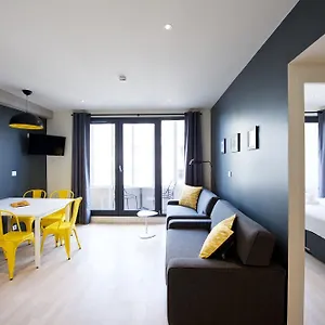 Апарт-отель Staycity Rue Garibaldi