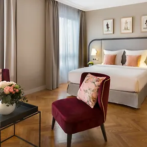 Warwick Reine Astrid - Aparthotel